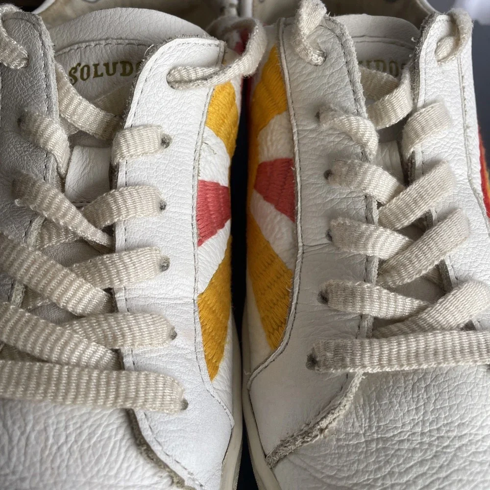 Soludos Ibiza Sz 7.5 White Leather Low Top‎ Sneakers Rainbow Wave sun Good Vibes